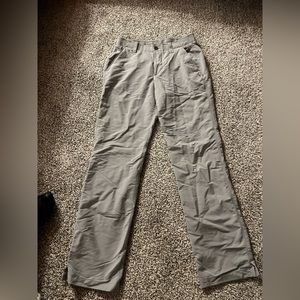 UA GOLF PANTS